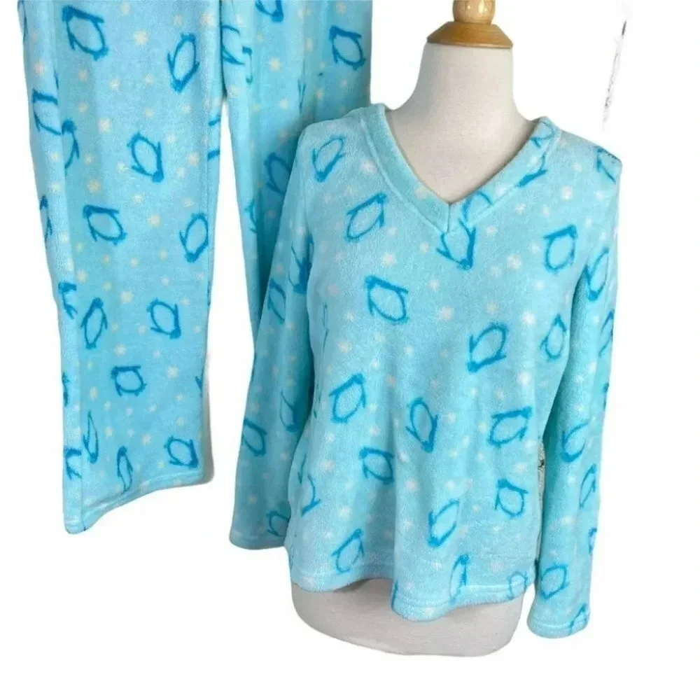 Pink M Fuzzy‎ Aqua penguin pjs set